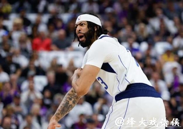 浓眉申请交易！富保罗出面逼宫，独行侠左右为难，球迷：回湖人队